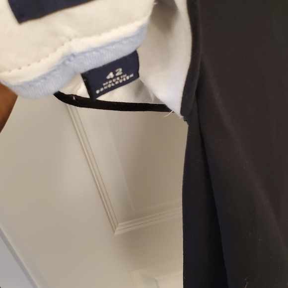 Lands' End 42 Waist Chinos pants - Picture 3 of 3